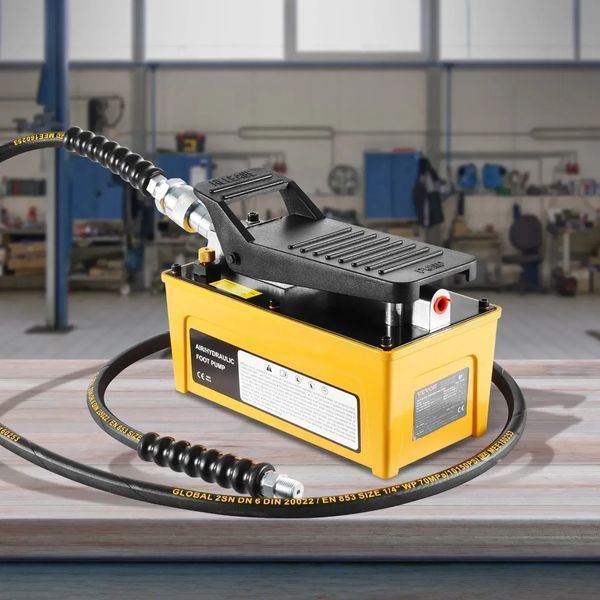 Пневматичний гідравлічний насос VEVOR 10 000 PSI, масляний бак 1,6 л, вихідний отвір для олії 3/8" NPT, вхідний отвір 1/4" NPT, ножний пневматичний насос з алюмінієвим корпусом, для верстатів для ремонту рам та гідравлічних рам. 83541 83541 фото